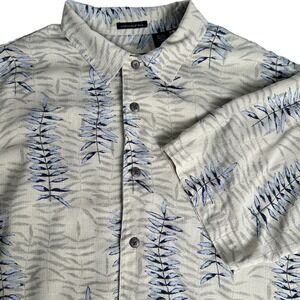 IZOD Golf Shirt Mens Large Tan Blue 100% Washable Silk Tropical Leaf Button Down